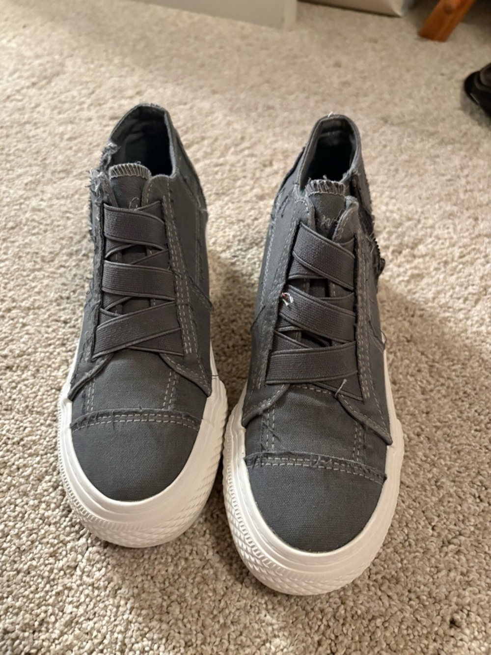 Gray Frayed Canvas Slip-On Sneakers with Teal Insole